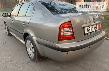 Хетчбек Skoda Octavia 2010 в 