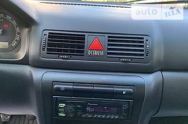 Седан Skoda Octavia 2007 в 