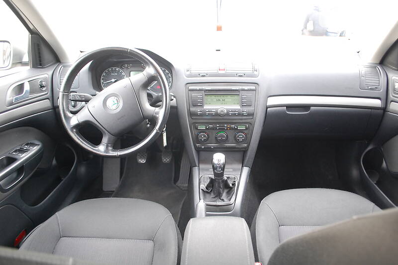 Ліфтбек Skoda Octavia 2007 в Запоріжжі