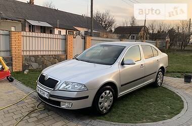 Седан Skoda Octavia 2006 в 