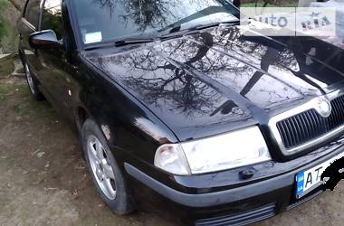 Хэтчбек Skoda Octavia 2002 в  фото 4 Хэтчбек Skoda Octavia 2002 в