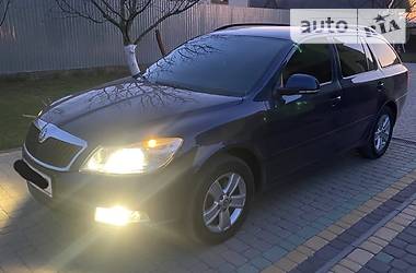 Універсал Skoda Octavia 2011 в 