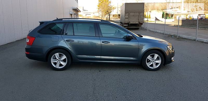 Універсал Skoda Octavia 2015 в Луцьку