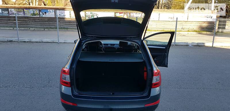 Універсал Skoda Octavia 2015 в Луцьку