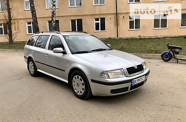 Універсал Skoda Octavia 2002 в 