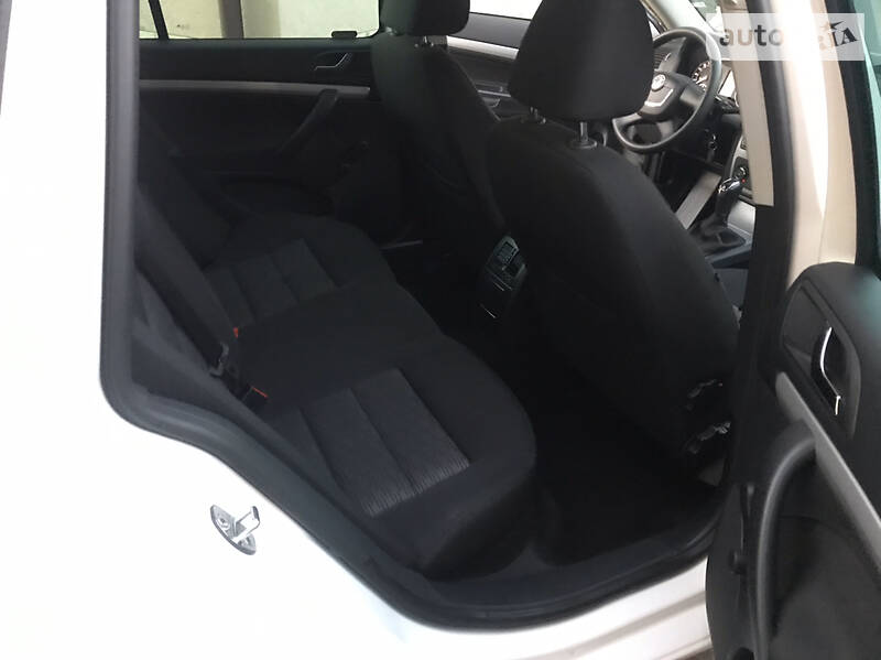 Універсал Skoda Octavia 2013 в Мукачевому