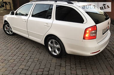 Універсал Skoda Octavia 2013 в 
