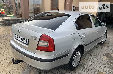 Седан Skoda Octavia 2006 в 