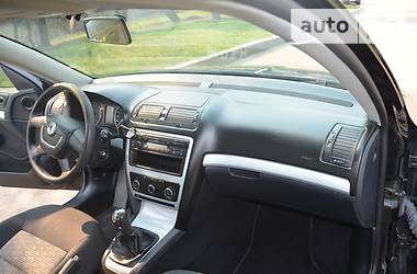 Універсал Skoda Octavia 2010 в 