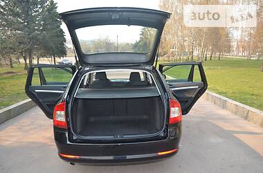 Універсал Skoda Octavia 2010 в 