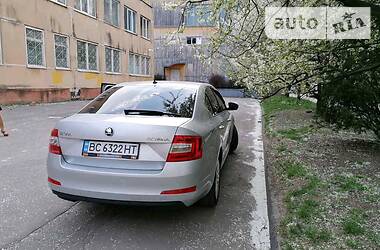 Хетчбек Skoda Octavia 2013 в 