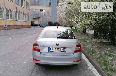 Хетчбек Skoda Octavia 2013 в 