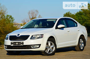 Хетчбек Skoda Octavia 2016 в 