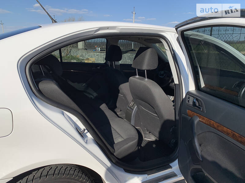 Хетчбек Skoda Octavia 2011 в Южноукраїнську фото 14 Хетчбек Skoda Octavia 2011 в Южноукраїнську