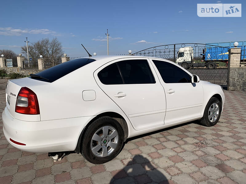 Хетчбек Skoda Octavia 2011 в Южноукраїнську фото 26 Хетчбек Skoda Octavia 2011 в Южноукраїнську