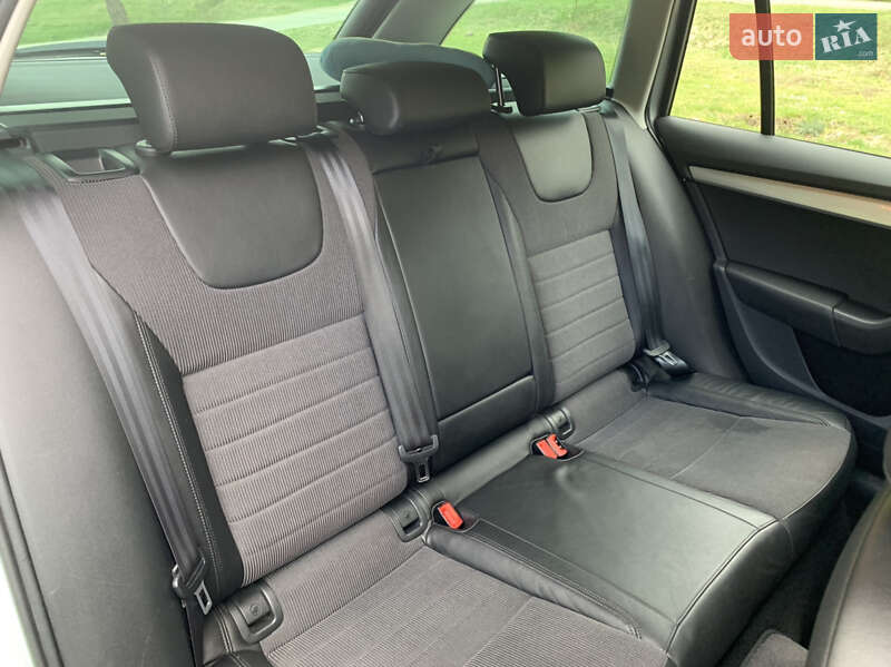 Універсал Skoda Octavia 2014 в Сваляві фото 15 Універсал Skoda Octavia 2014 в Сваляві