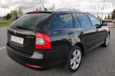 Універсал Skoda Octavia 2010 в 