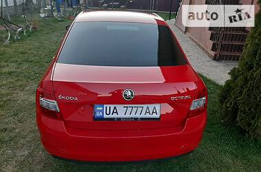 Ліфтбек Skoda Octavia 2013 в 