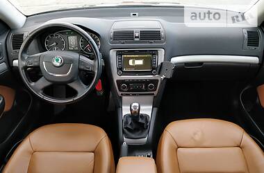 Универсал Skoda Octavia 2010 в Стрые