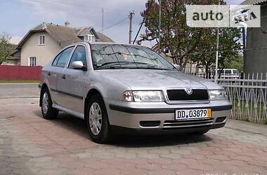 Хетчбек Skoda Octavia 2000 в 