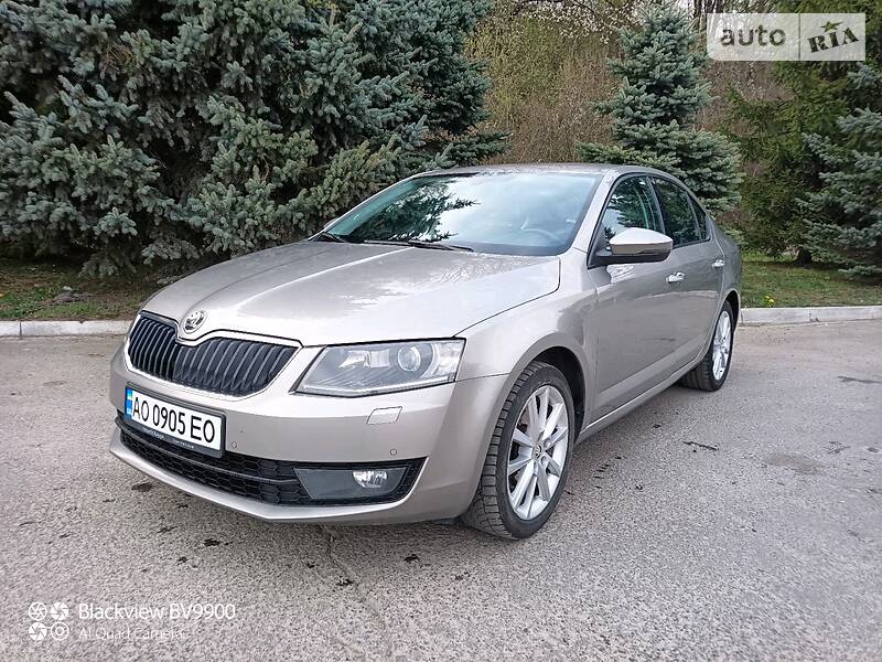 Хэтчбек Skoda Octavia 2016 в Тячеве