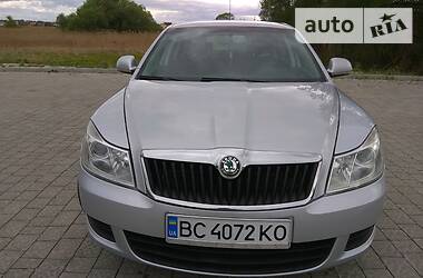 Седан Skoda Octavia 2011 в 