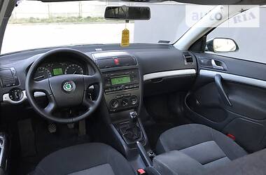 Лифтбек Skoda Octavia 2007 в Львове