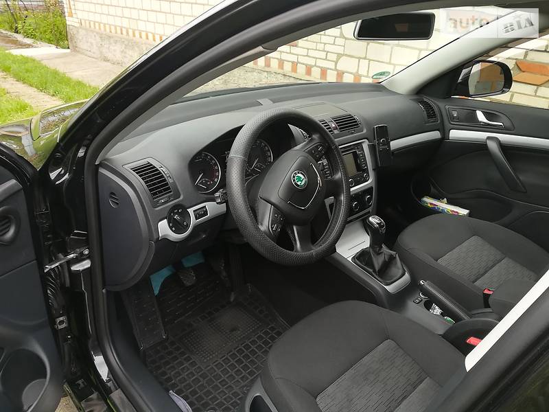 Универсал Skoda Octavia 2011 в Виннице