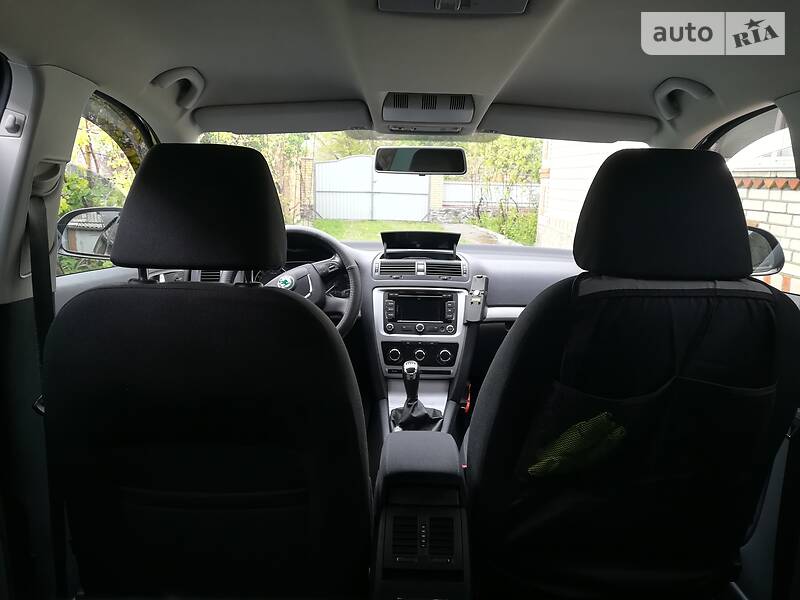 Универсал Skoda Octavia 2011 в Виннице