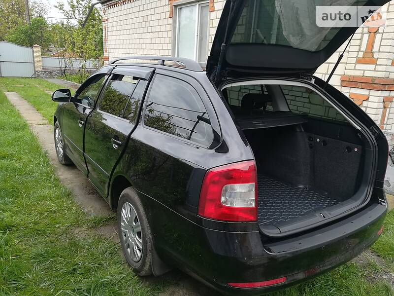 Универсал Skoda Octavia 2011 в Виннице