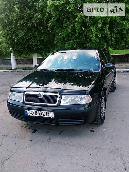 Седан Skoda Octavia 2006 в Теофіполі