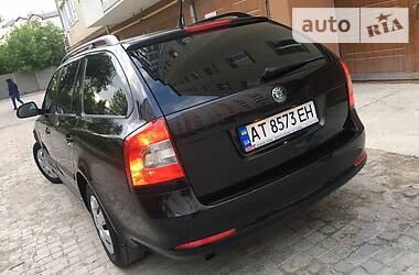 Універсал Skoda Octavia 2012 в 