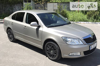 Седан Skoda Octavia 2011 в 