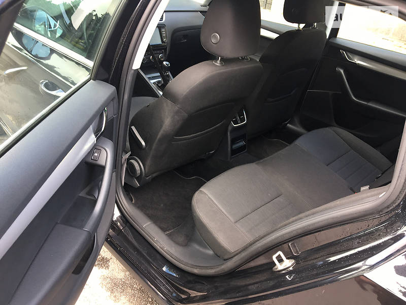 Універсал Skoda Octavia 2015 в Умані фото 30 Універсал Skoda Octavia 2015 в Умані
