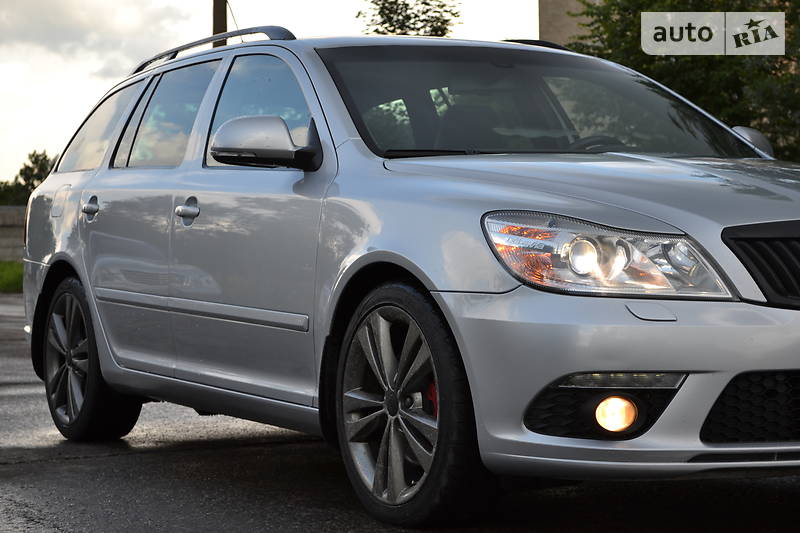 Універсал Skoda Octavia 2012 в Калуші