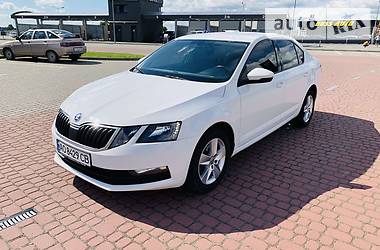 Седан Skoda Octavia 2017 в Мукачево