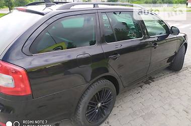 Універсал Skoda Octavia 2010 в 