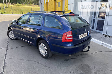 Универсал Skoda Octavia 2007 в Ирпене