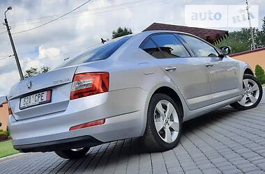 Хетчбек Skoda Octavia 2013 в 