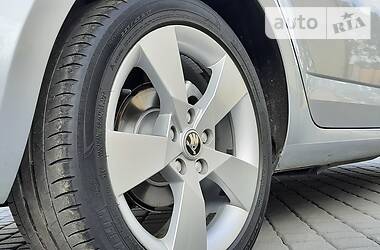 Хетчбек Skoda Octavia 2013 в 
