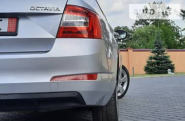 Хетчбек Skoda Octavia 2013 в 