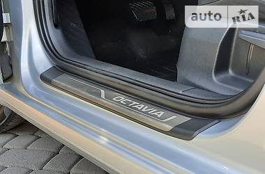 Хетчбек Skoda Octavia 2013 в 