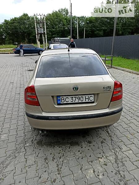 Хетчбек Skoda Octavia 2005 в Дрогобичі