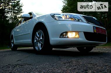 Універсал Skoda Octavia 2011 в 