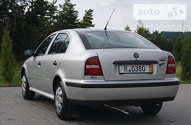 Хэтчбек Skoda Octavia 2000 в Бучаче