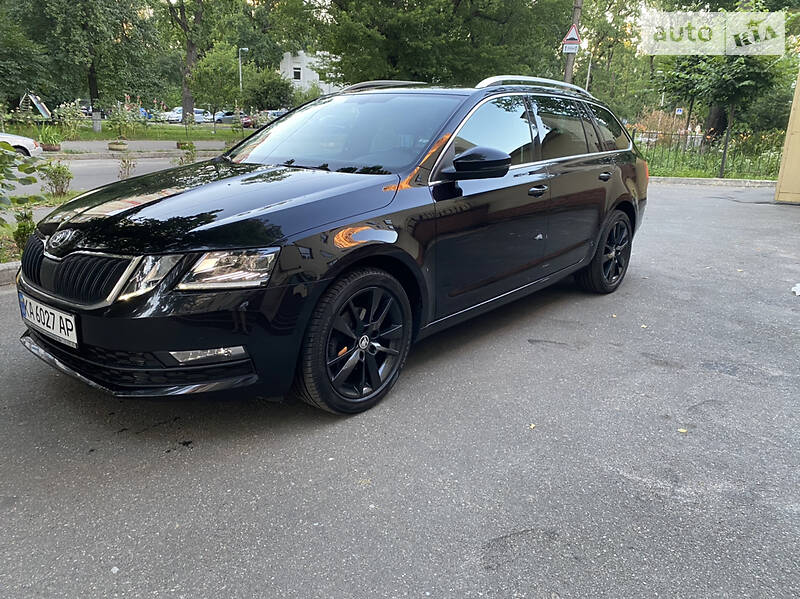 Універсал Skoda Octavia 2017 в Києві