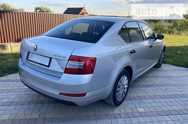 Лифтбек Skoda Octavia 2015 в Хмельницком