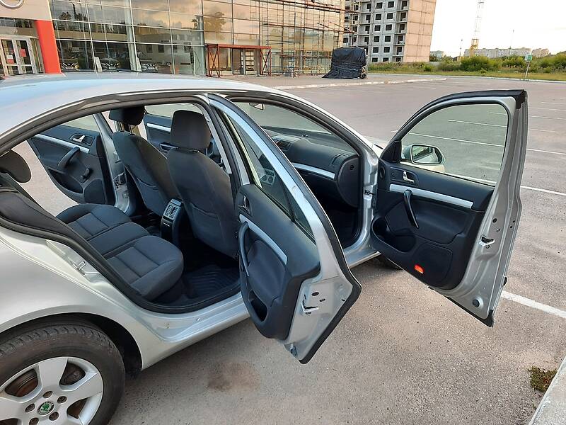 Хетчбек Skoda Octavia 2005 в Полтаві