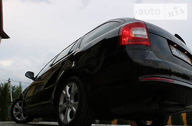 Універсал Skoda Octavia 2011 в 
