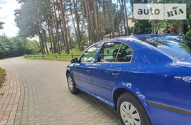 Седан Skoda Octavia 2009 в 